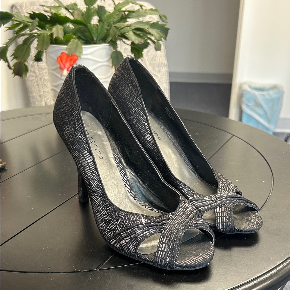 Ann Marino Black Silver Textured Peep-Toe Heels 7